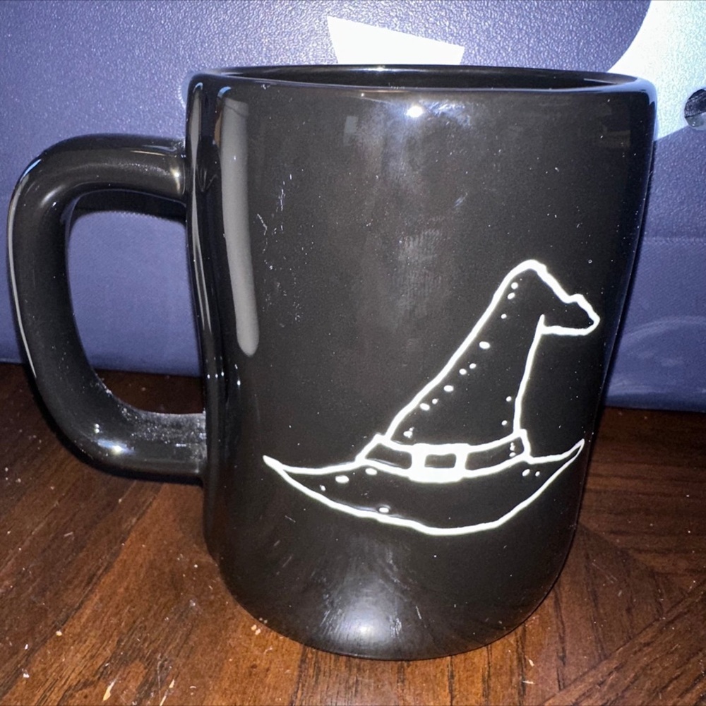 Rae Dunn Wicked Witch Hat Mug Brand New Halloween Fall Fun Coffee Cup - Picture 2 of 3